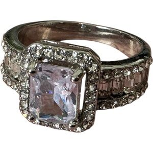 Size 11 Fashion Ring